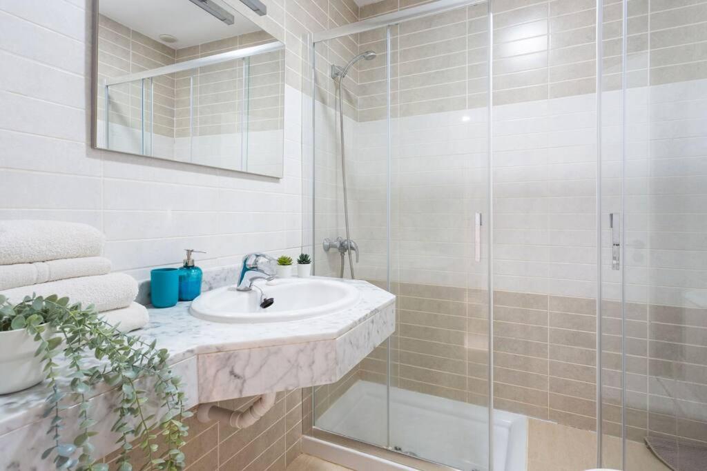 Prachtig Luxe Appartement Met Zeezicht 산미겔데아보나 외부 사진