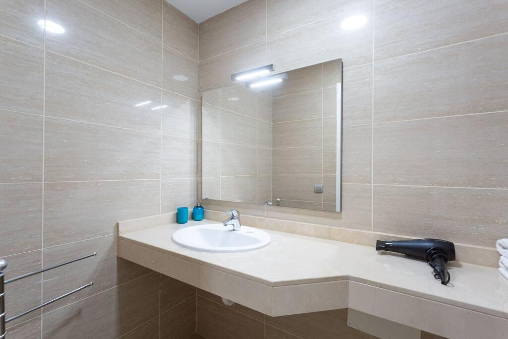 Prachtig Luxe Appartement Met Zeezicht 산미겔데아보나 외부 사진